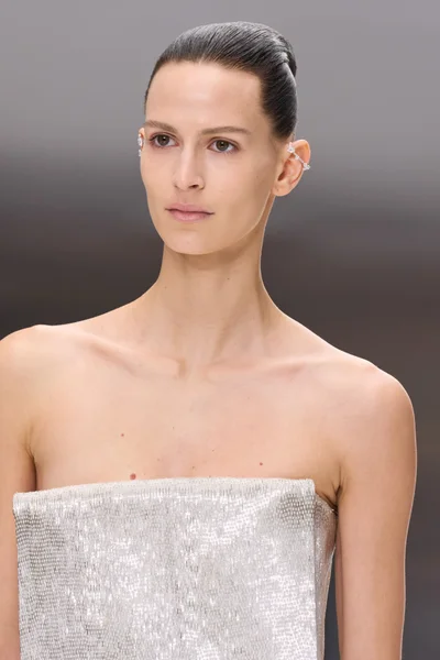 Look 107